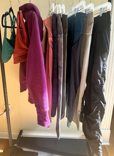 Lululemon lotto 10 - lululemon,