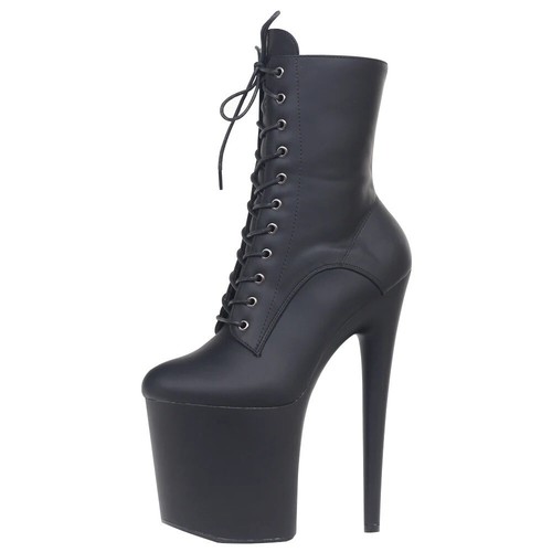 Stivali sexy con plateau tacco